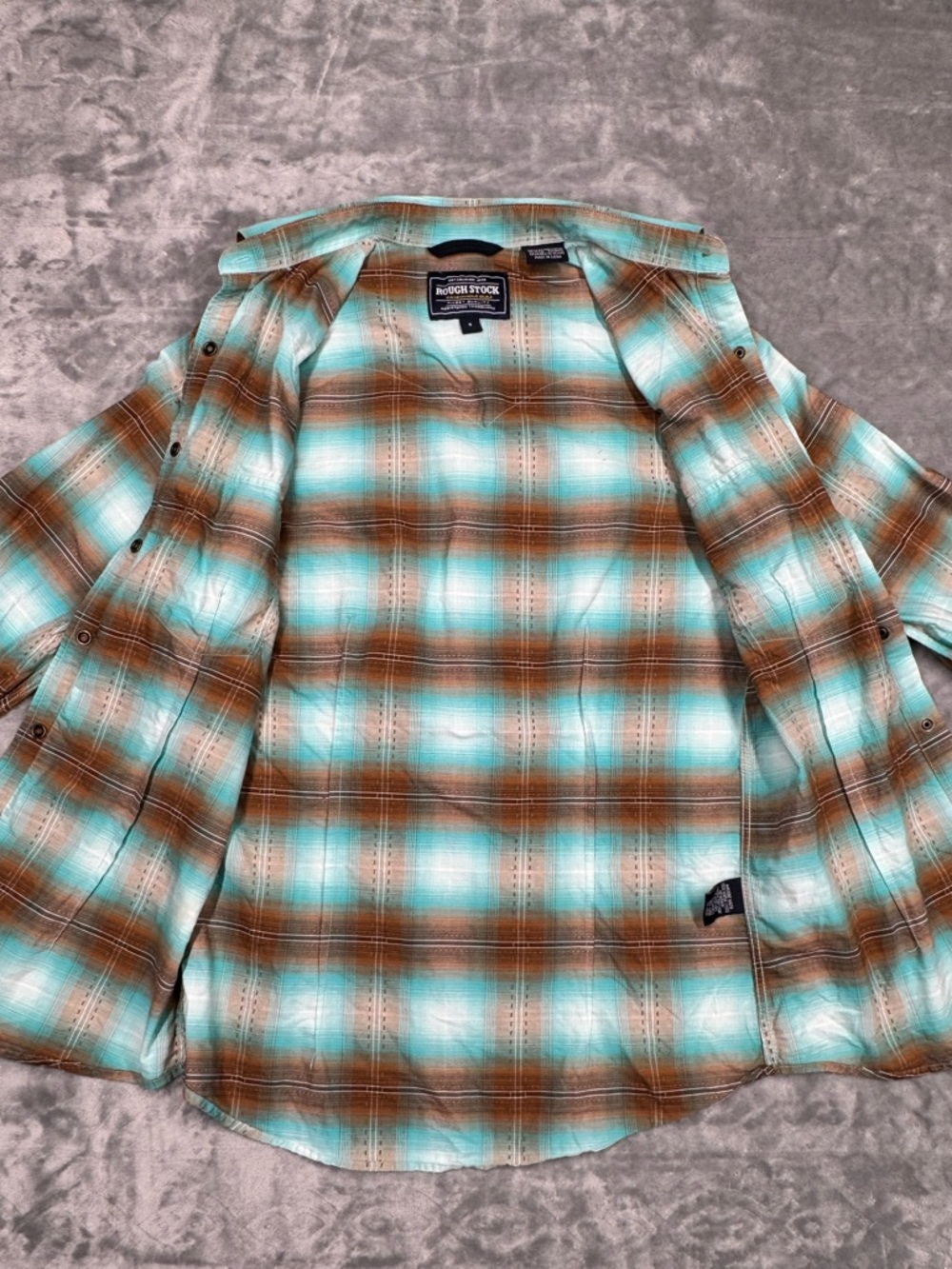 Rough Stock 100% Cotton Women’s Button-Down Plaid Shirt - Picture 4 of 11